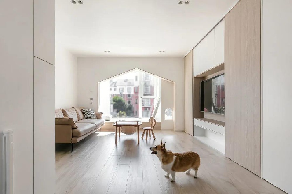 130㎡簡(jiǎn)約裝修，干凈簡(jiǎn)練反而越高級