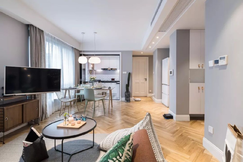 89㎡北歐風(fēng)低調灰+白色+木色，好漂亮