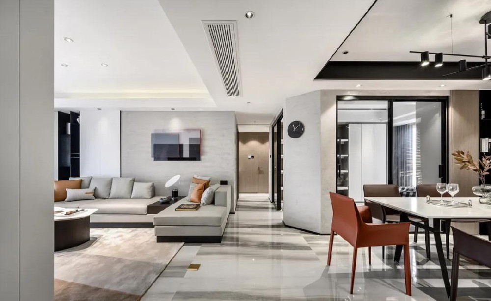 126㎡現代輕奢，舒適為主，華麗為輔