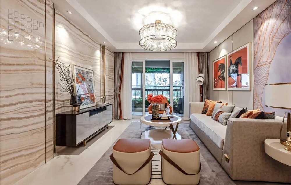 現代輕奢，活力的橙色，讓空間華麗溫馨