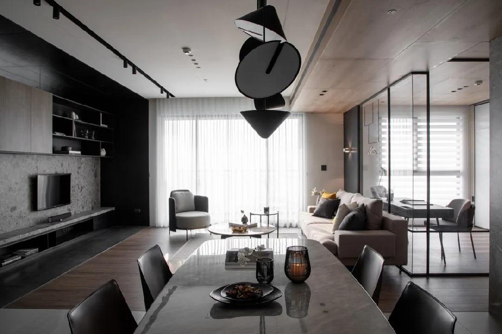 140㎡現代極簡(jiǎn)，穩重簡(jiǎn)潔的空間，年輕舒適的體驗