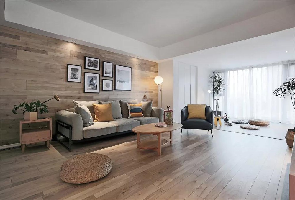 150㎡現代簡(jiǎn)約，木質(zhì)與文化磚，營(yíng)造文藝舒適的端莊感