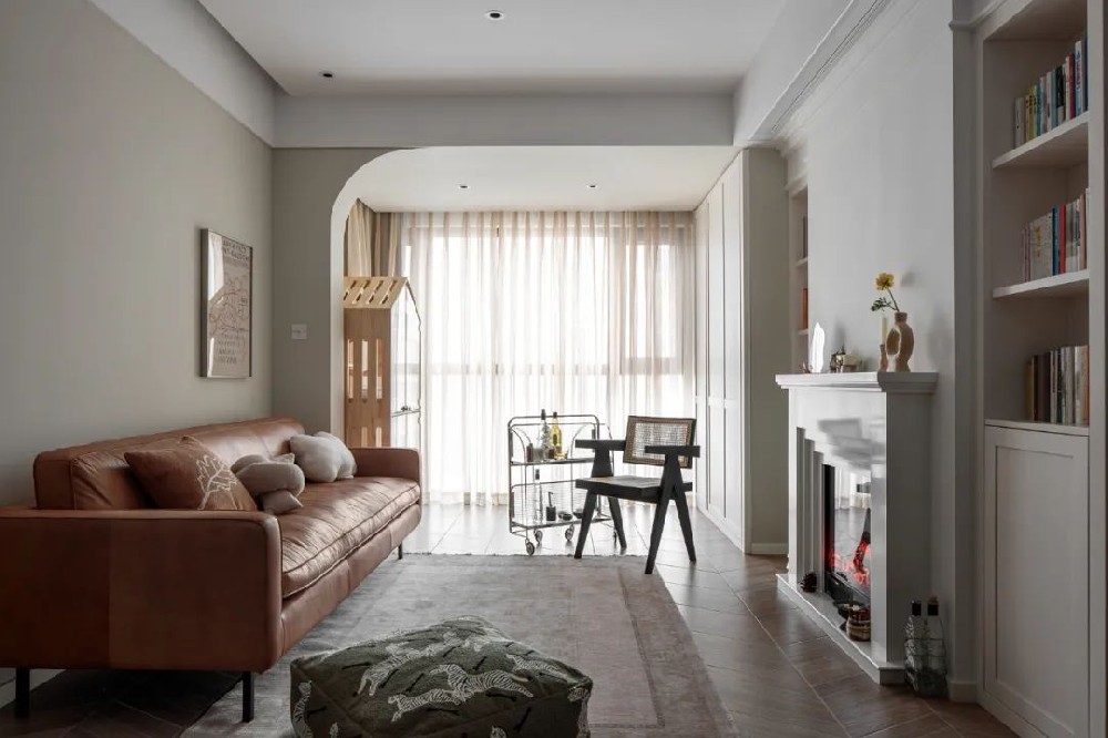 79㎡小戶(hù)型打通陽(yáng)臺設計，效果竟然出乎意料的好