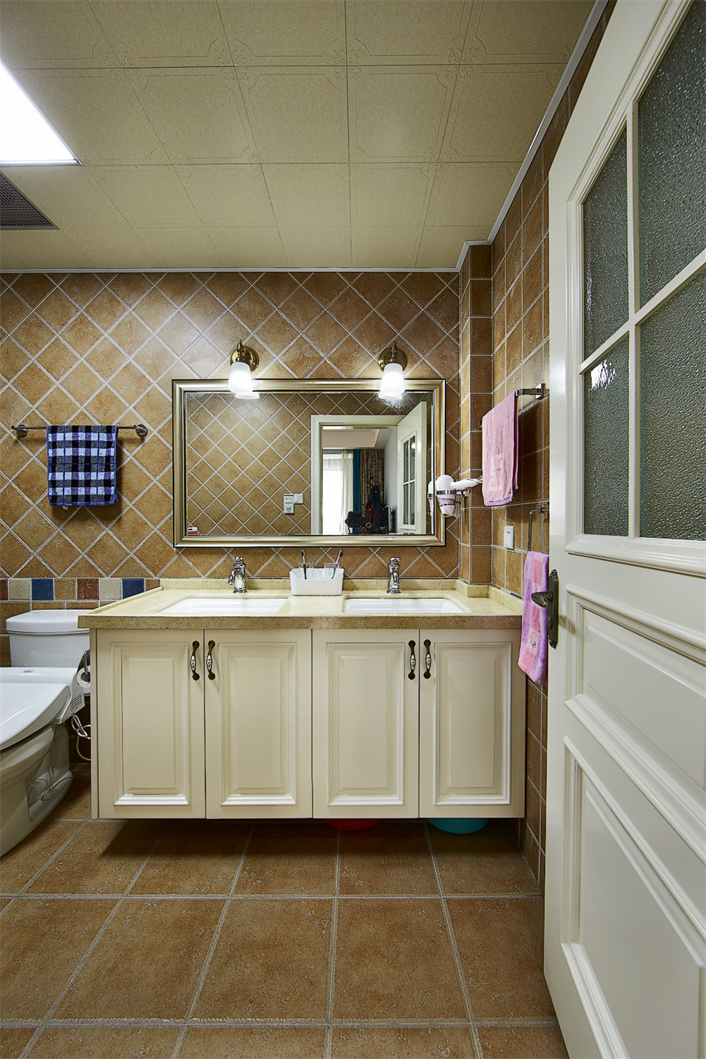 簡(jiǎn)約風(fēng)格裝修衛生間示意圖