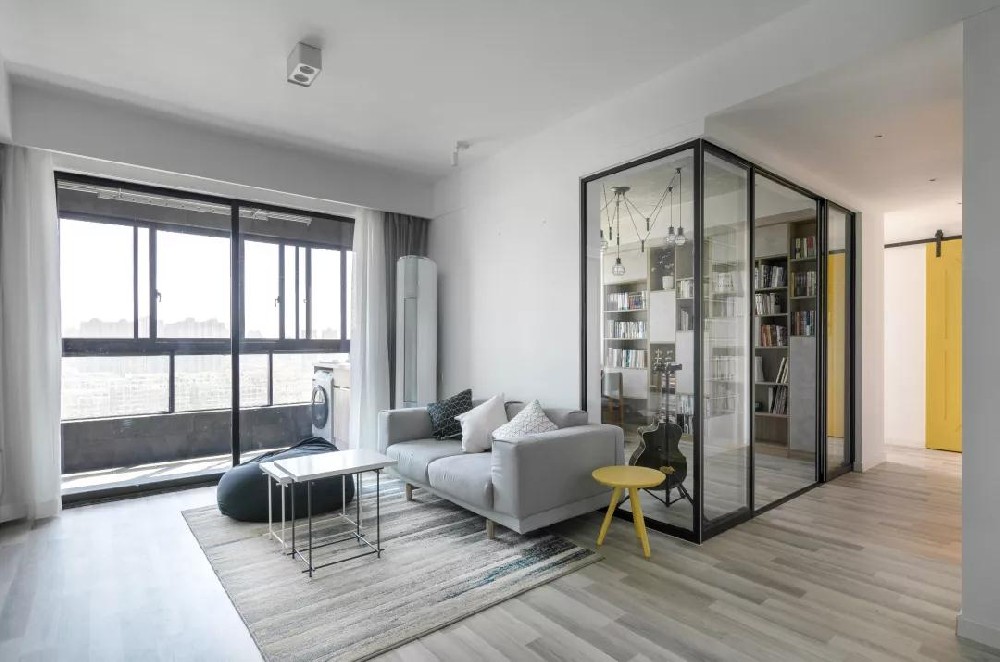 灰白黑93㎡三房,一點(diǎn)也不平淡，舒服更是王道