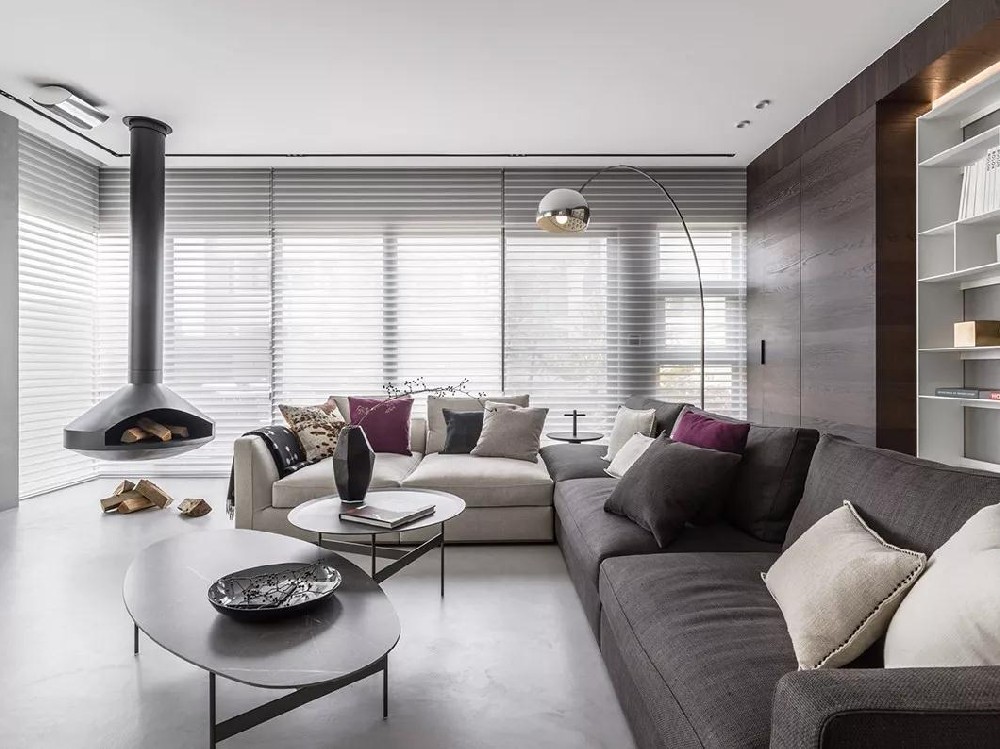 高級灰透天別墅，這生活、太美了