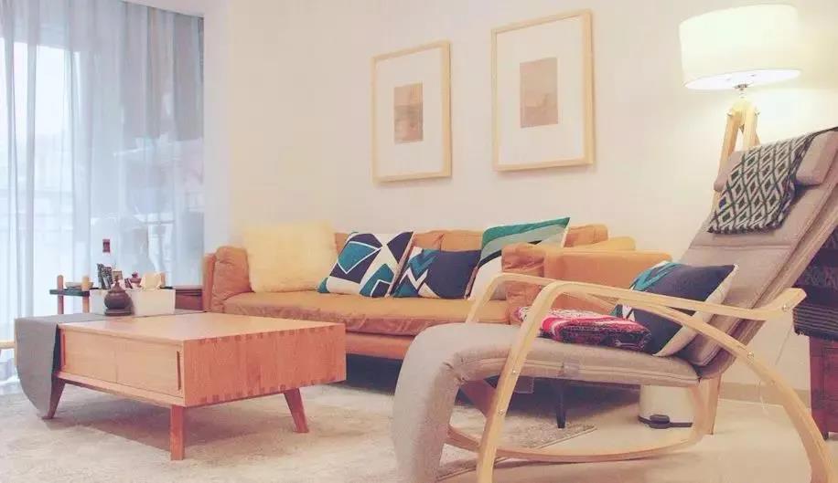 用原木風(fēng)拯救85㎡老房，時(shí)尚夫妻的溫馨小家