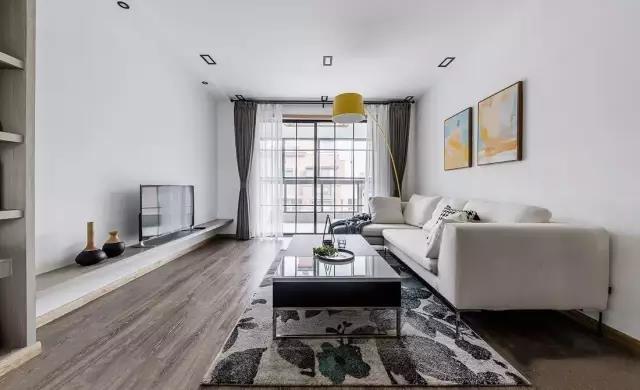 90㎡北歐原木風(fēng)，設計師1㎡都不浪費