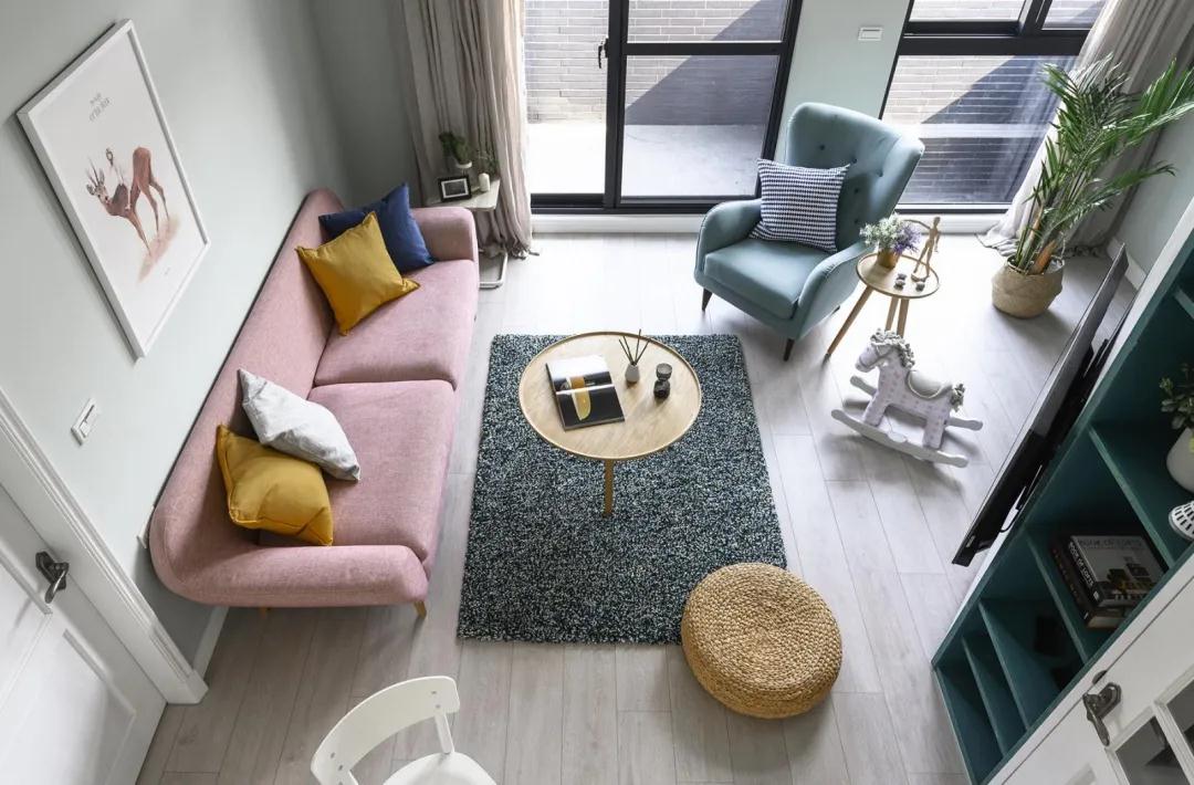 99㎡房子層高較大，裝個(gè)小閣樓，空間實(shí)用而有趣