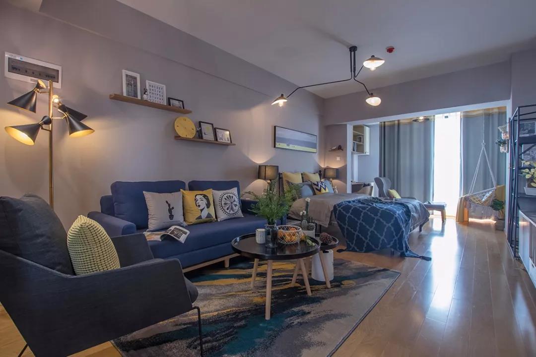 50㎡小公寓，住得如此精致，宅著(zhù)都不想出門(mén)了