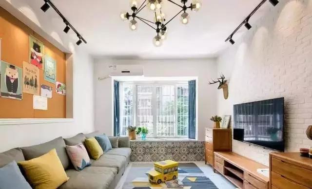 102㎡改成4室兩廳，空間不擁擠，顏值還超高