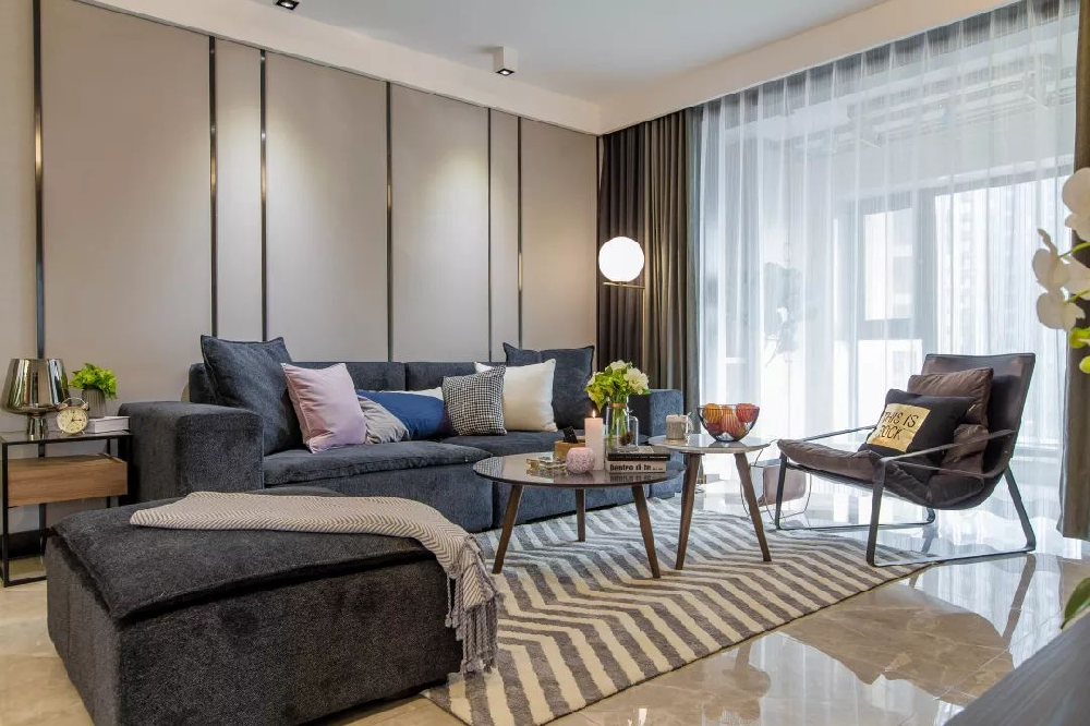 92㎡輕奢風(fēng)，有質(zhì)感又舒適的軟裝搭配，美極了